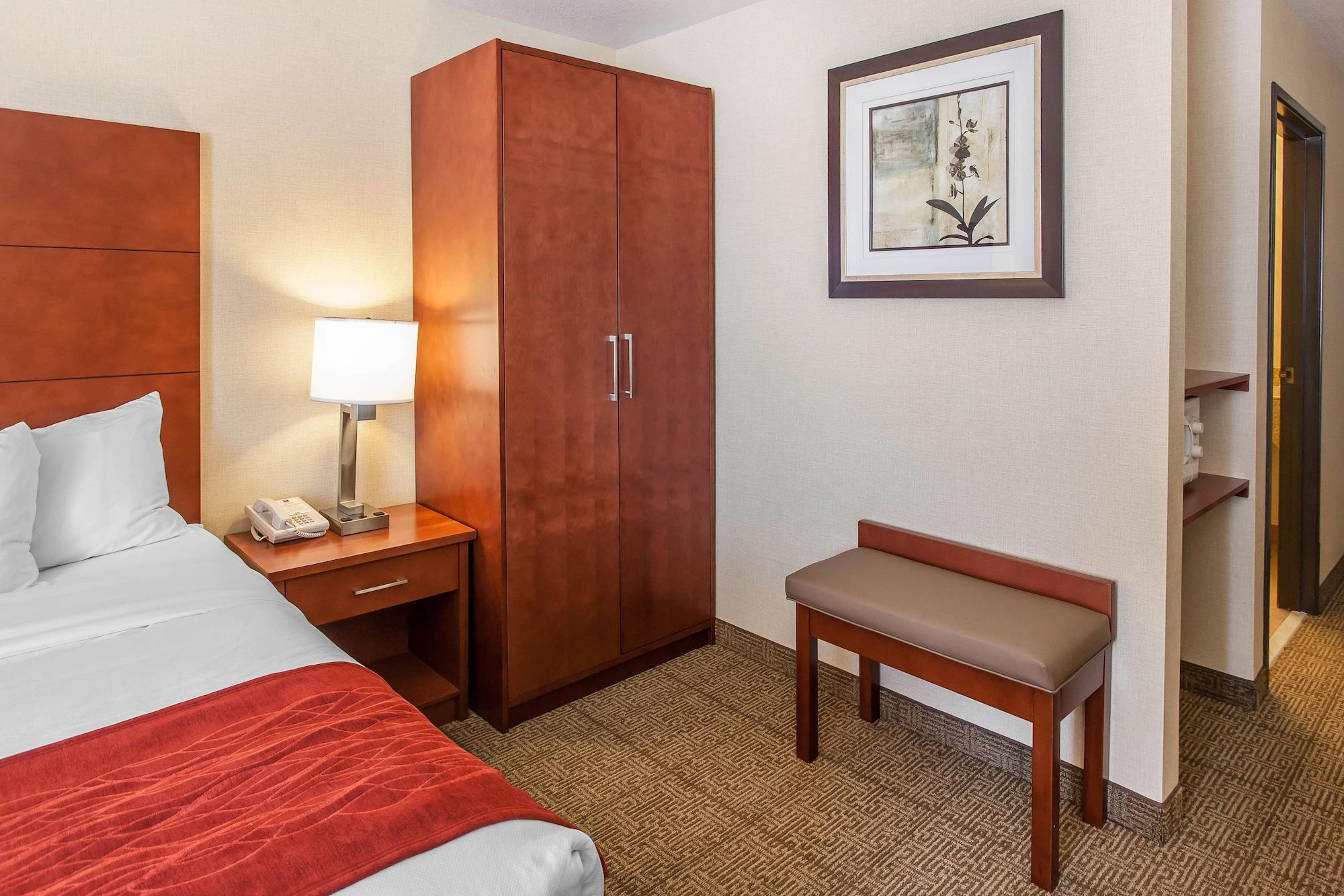 Comfort Inn & Suites Near Fallon Naval Air Station Екстер'єр фото