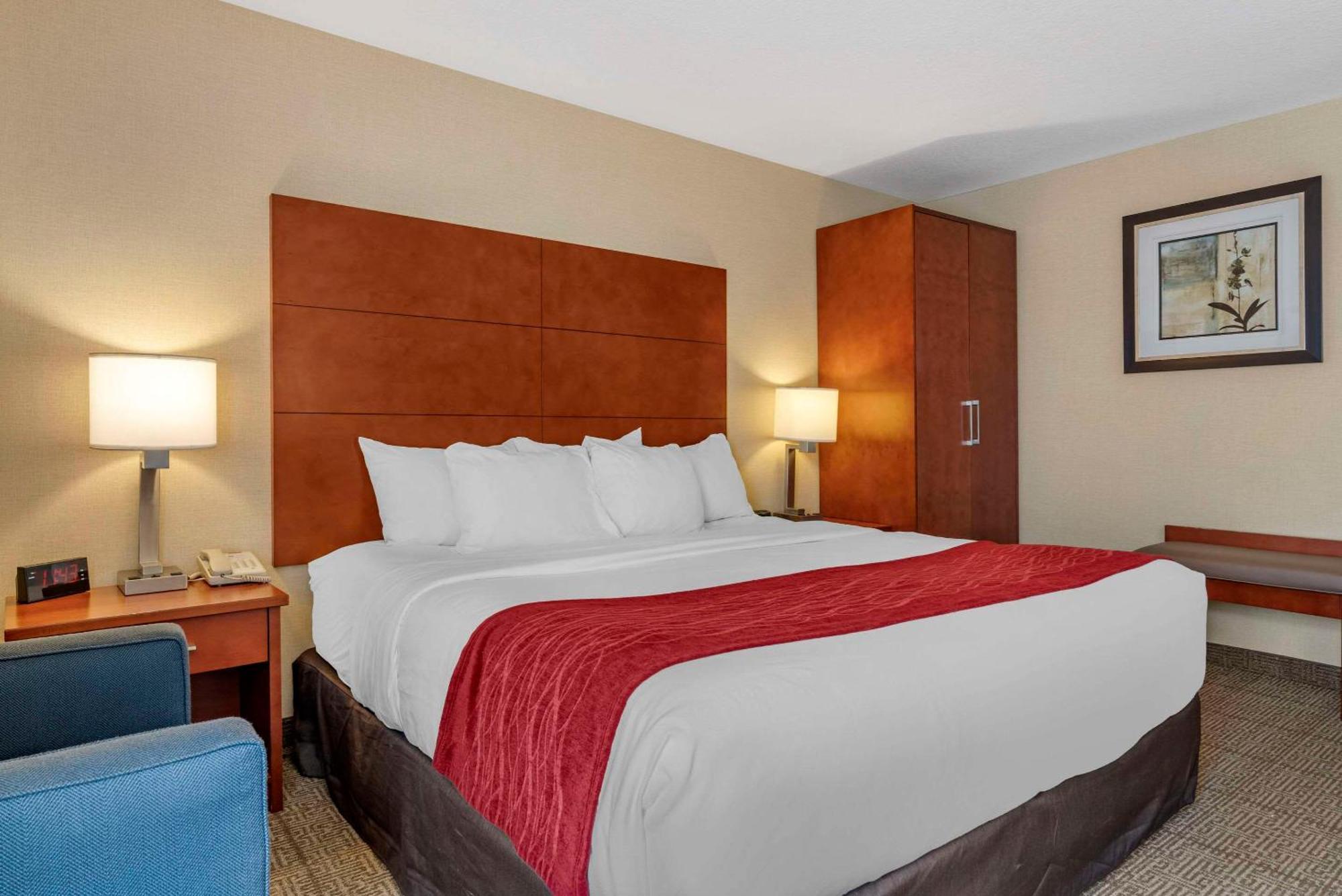 Comfort Inn & Suites Near Fallon Naval Air Station Екстер'єр фото